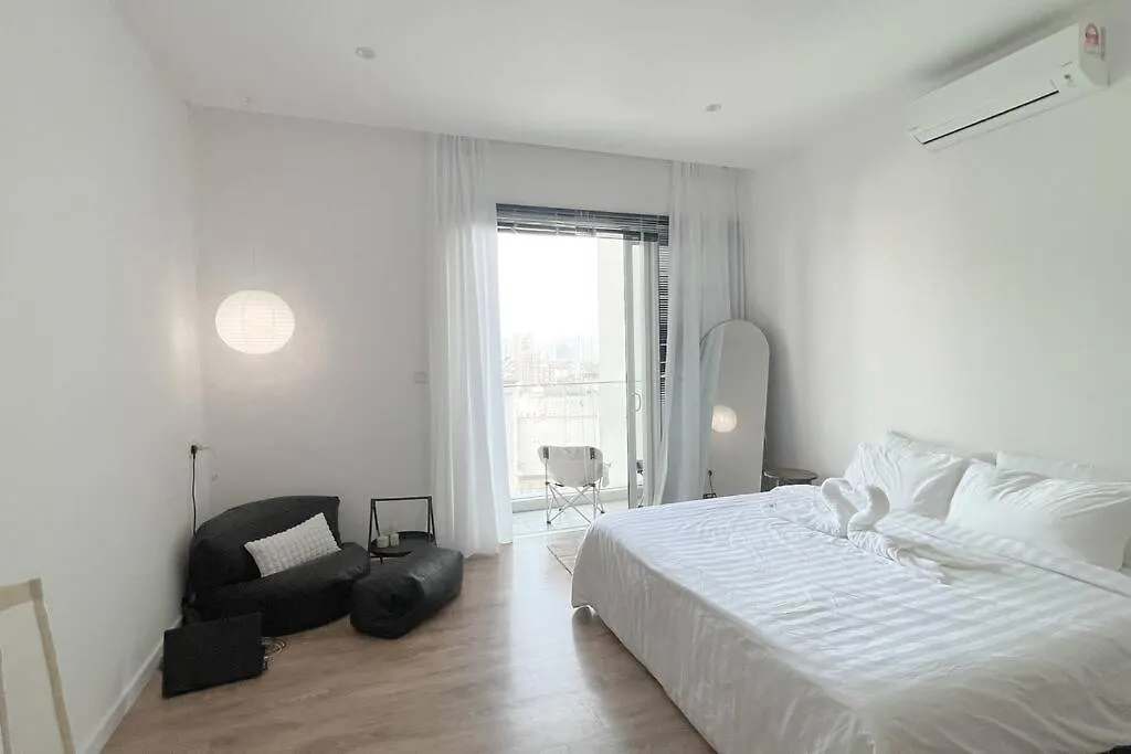 Cozy Stay Klcc/Bukit Bintang/Kampung Bahru Куала-Лумпур Апартаменты